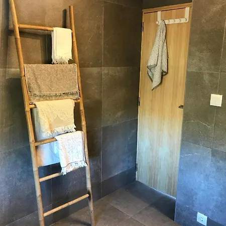 Semesterbostad Bico Flores *